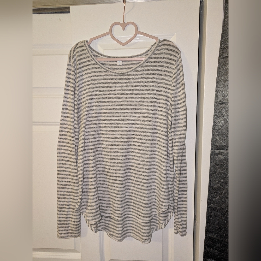 Old Navy Striped Long Sleeve Top - Size L - Like New